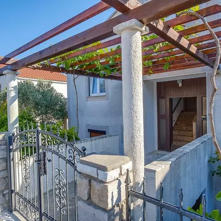 Pensionat Leonarda, Mali Lošinj