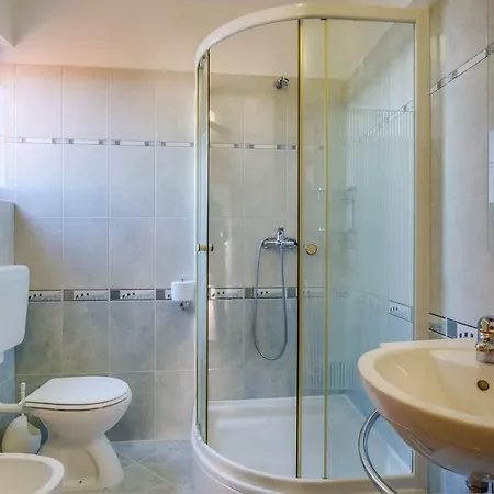 Leonarda, 3* Mali Losinj
